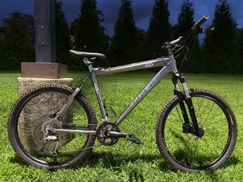 Trek series mountain bike - 6,