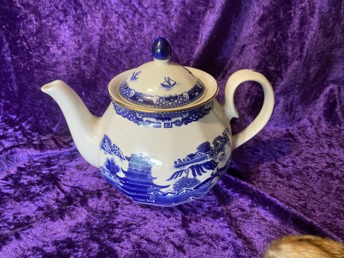 Ringtons willow pattern - willow, teapot