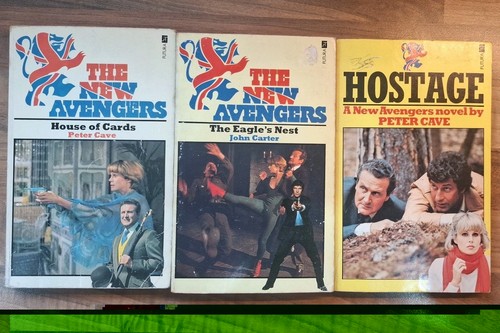The new avengers - avengers, books