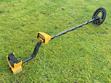 GARRETT ACE 250- METAL DETECTOR