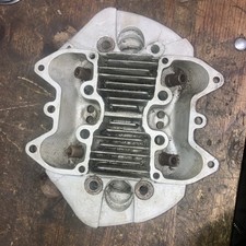 Triumph cylinder head e3991 - head,
