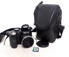 FUJIFILM FINEPIX S2950 Compact