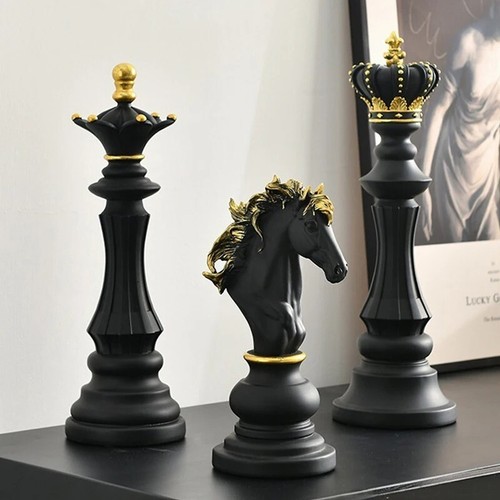 Elegant large chess pieces - elegant,