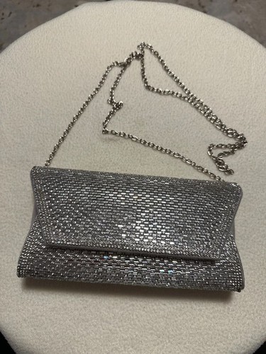 Quiz silver grey diamanté