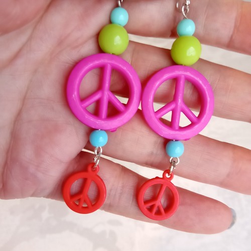 Peace sign earrings beaded - sign,