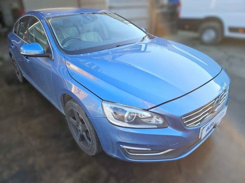 Volvo s60 mk2 2015 right - (134),