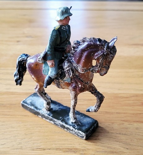 Vintage composition figure - composition,