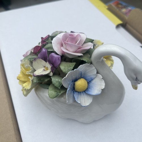 Royal park swan - royal, floral