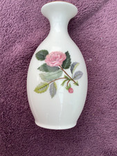 VINTAGE WEDGWOOD "HATHAWAY