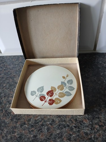 Stratton compact mirror with - mirror,
