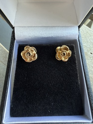 9ct gold rose stud earrings - gold,