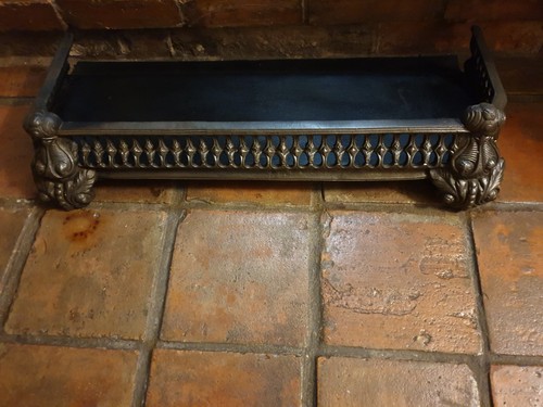 Antique victorian small cast - victorian,