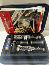 Yamaha 255 Clarinet in Case with Accessories