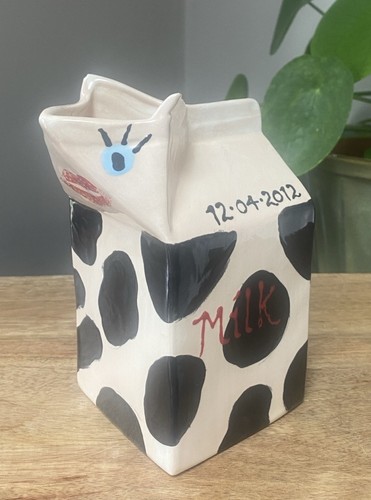 Ceramic cow milk carton - cow, shaped