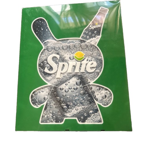 Kid robot sprite resin - robot, dunny