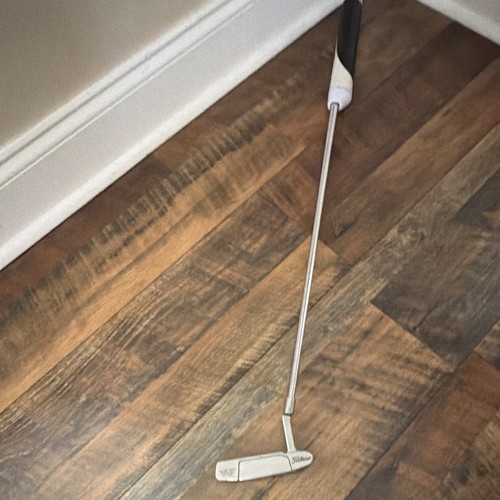 Scotty cameron titleist - scotty,