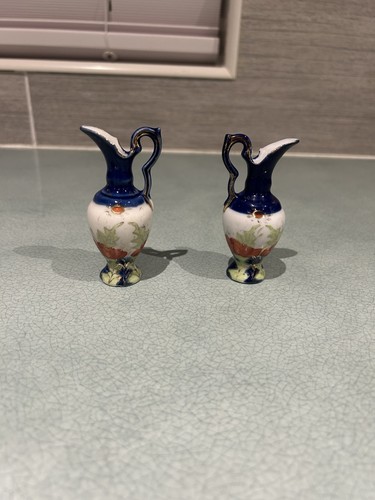 Vintage pair miniature - pair,