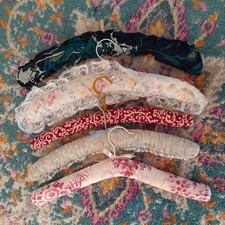 5 Vintage Retro Padded Coat Hangers 1980’s Cottagecore Floral Lace 
