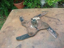 B.M.C Wolf 20 QC Lawnmower Disc Holder and 4 Blad