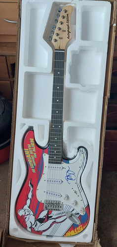 Signed joe satriani gutitar - signed,