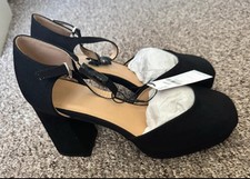 Mary Jane Court Shoes Size 5 brand new still in packaging  