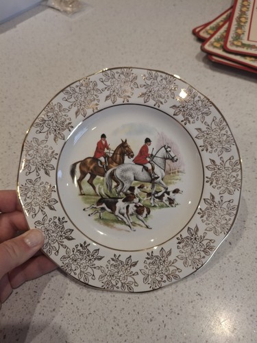 Staffordshire crown hunting - staffordshire,