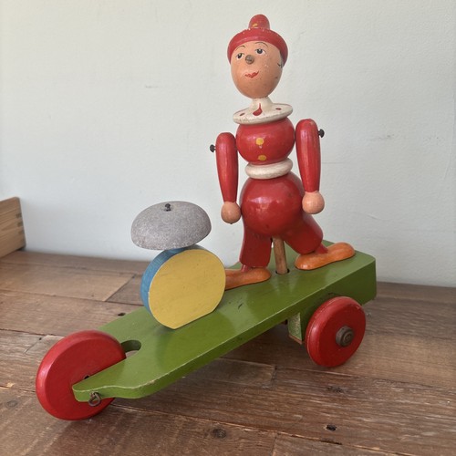 Vintage wooden pull along - pull,
