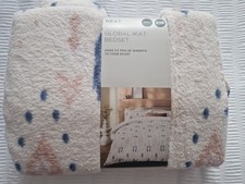 NEXT Single Soft White Pink Pattern Fleece Duvet Cover & Pillowcase Bedding Set