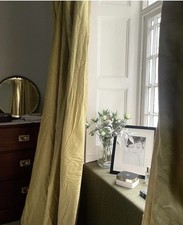 Country House Vintage Silk