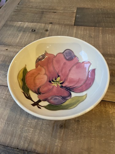Moorcroft magnolia pattern - moorcroft,