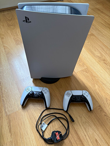 Sony ps5 disc version 825gb - -,