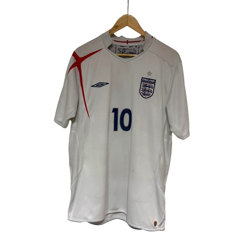 England 2005 original home - 2005-07,