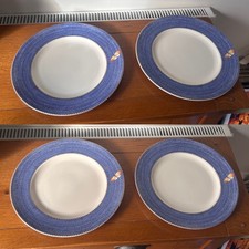 Wedgwood Sarah's Garden 4 Dinner Plates Blue with Butterfly Pattern 28 cm wide