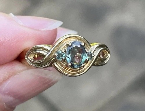 9ct gold natural alexandrite - natural,