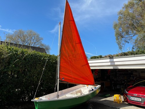 Highlander sailing dinghy with