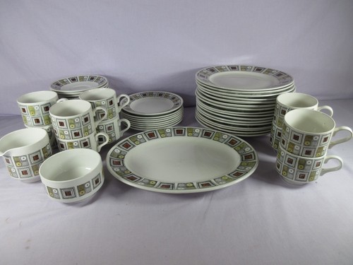 Broadhurst ironstone rushstone - broadhurst,