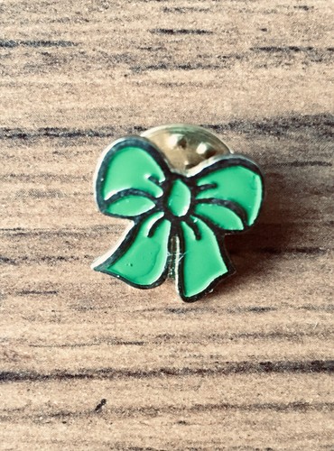Collectable retro macmillan - retro,