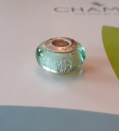Chamilia green foil murano - green,