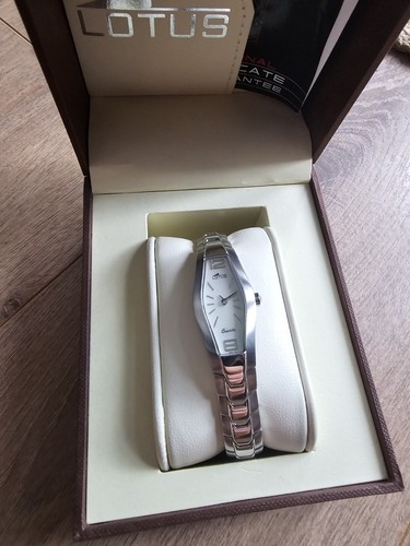 Ladies lotus quartz watch - ,