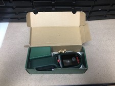 Bosch Universal Detect Digital Detector 0603681300 STUD WIRE FINDER