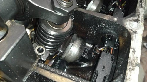 038130073bn fuel injector - 038130073bn,