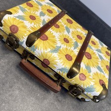Sass belle decorative - &,