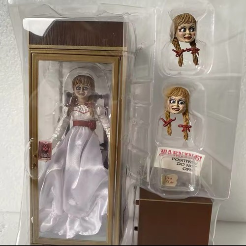 Neca action figure annabelle - action,
