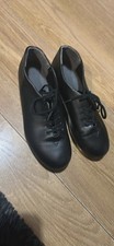 Size 1 and 1/2 Capegio Tap Shoes Girls Black Patent Leather