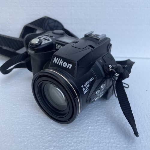 Nikon coolpix 5700 - 5700, 8x