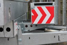 Trailer chassis fixing bracket