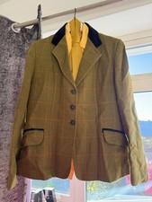 Le Beau Cheval Women's Tweed