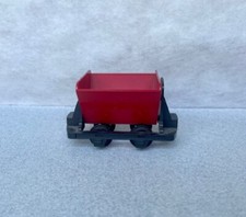 TRIANG O GAUGE RV273 SIDE TIPPER WAGON / TRUCK DARK RED