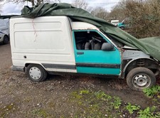 White Renault Extra van spares