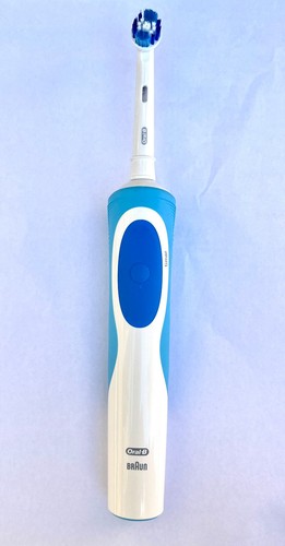 Oral electric toothbrush - oral-b,